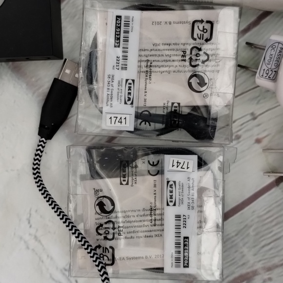 IKEA Light & Wireless Speaker Bundle - Picture 2 of 4